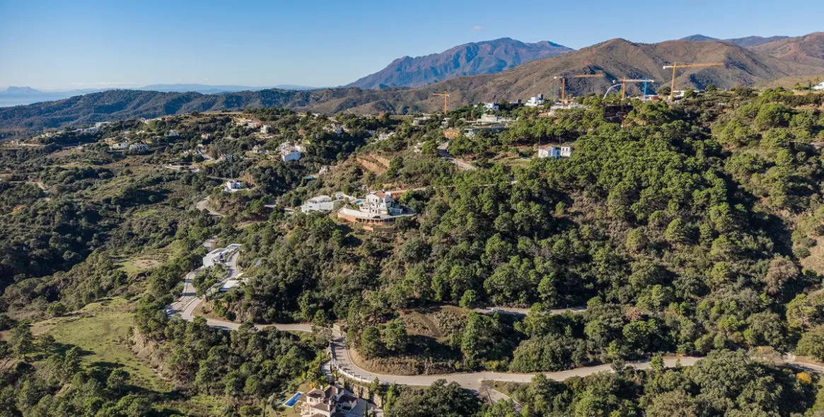 Продажа  жилого участка в Benahavís 16