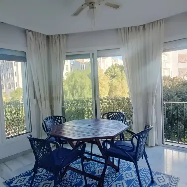 Продажа апартаментов на среднем этаже в Puerto Banús