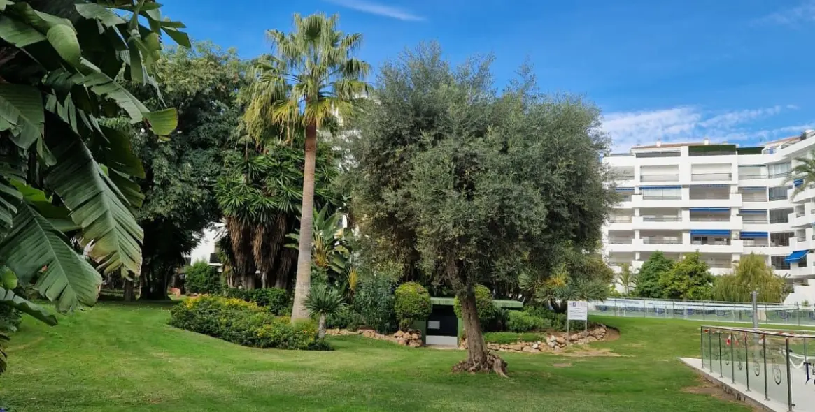 Продажа апартаментов на среднем этаже в Puerto Banús 29