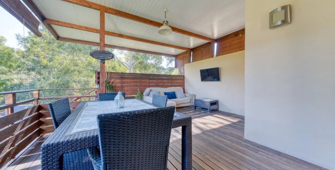 Продажа  отдельно стоящей виллы в Los Flamingos 10