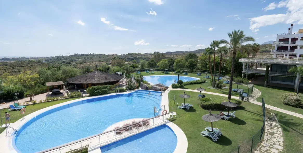 Sale of detached villa in Los Flamingos 37