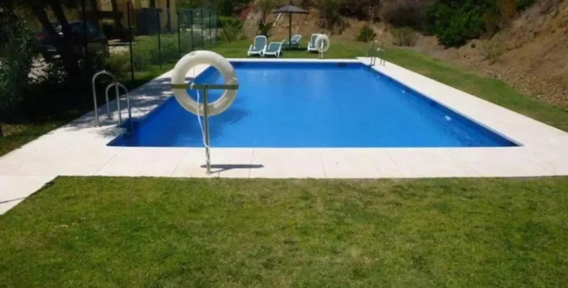 Sale of detached villa in Los Flamingos 47