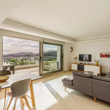 Sale of middle floor apartment in Los Arqueros