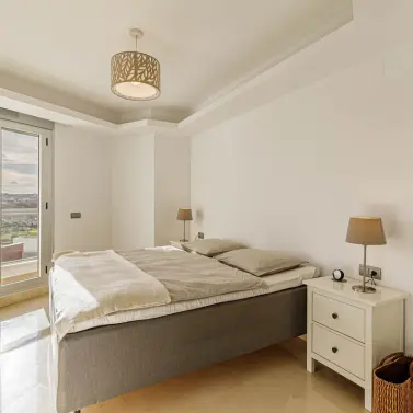 Sale of middle floor apartment in Los Arqueros