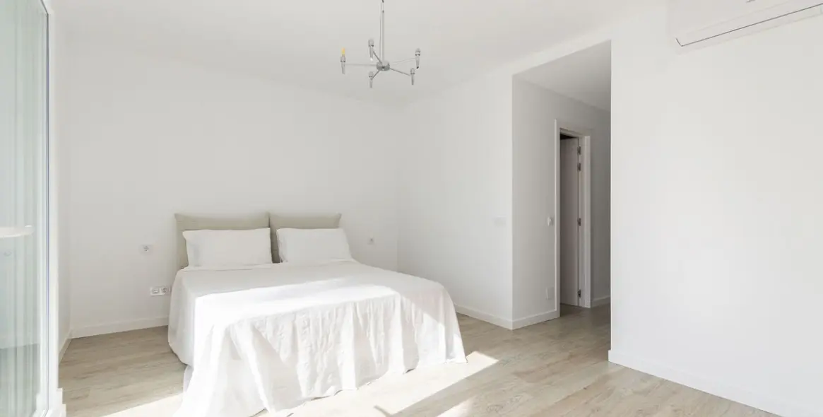 Sale of townhouse in New Golden Mile 22