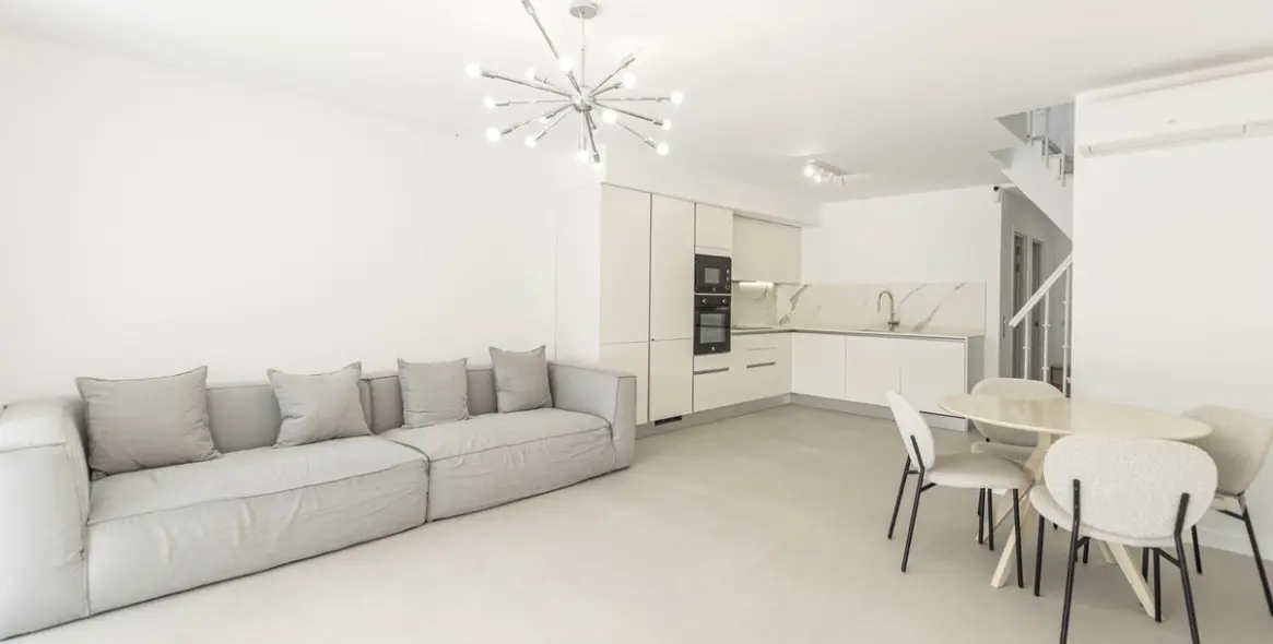 Venta de adosado en New Golden Mile 5