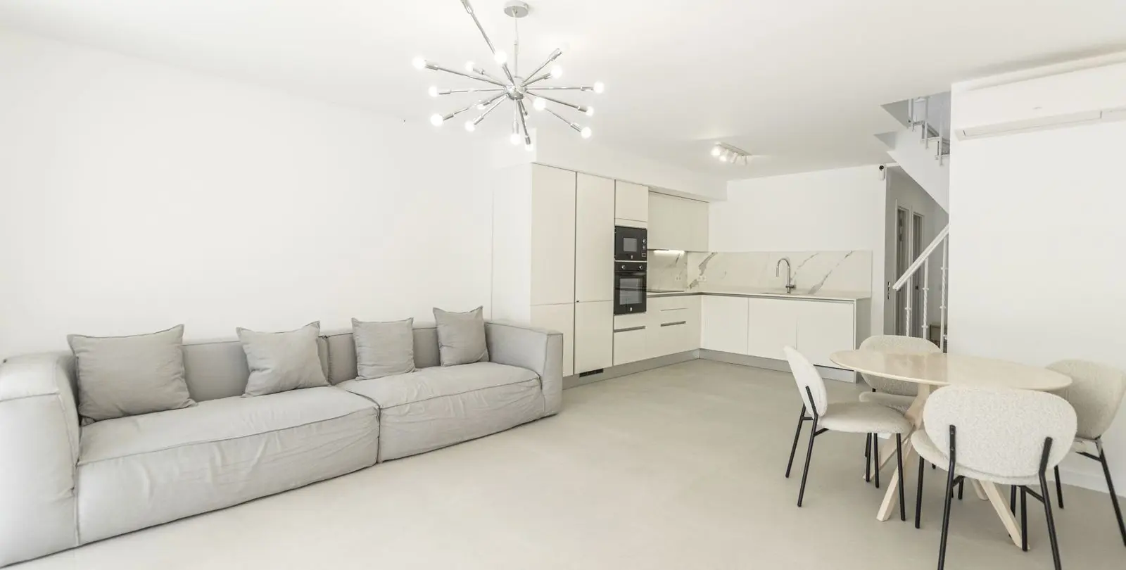 Venta de adosado en New Golden Mile 5