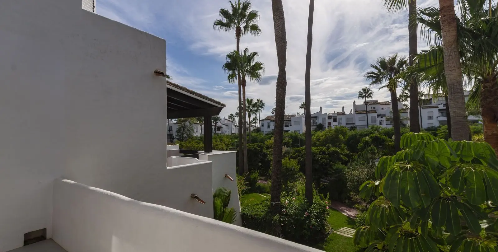 Venta de adosado en New Golden Mile 18
