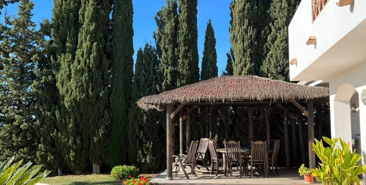 Продажа  отдельно стоящей виллы в Mijas 2