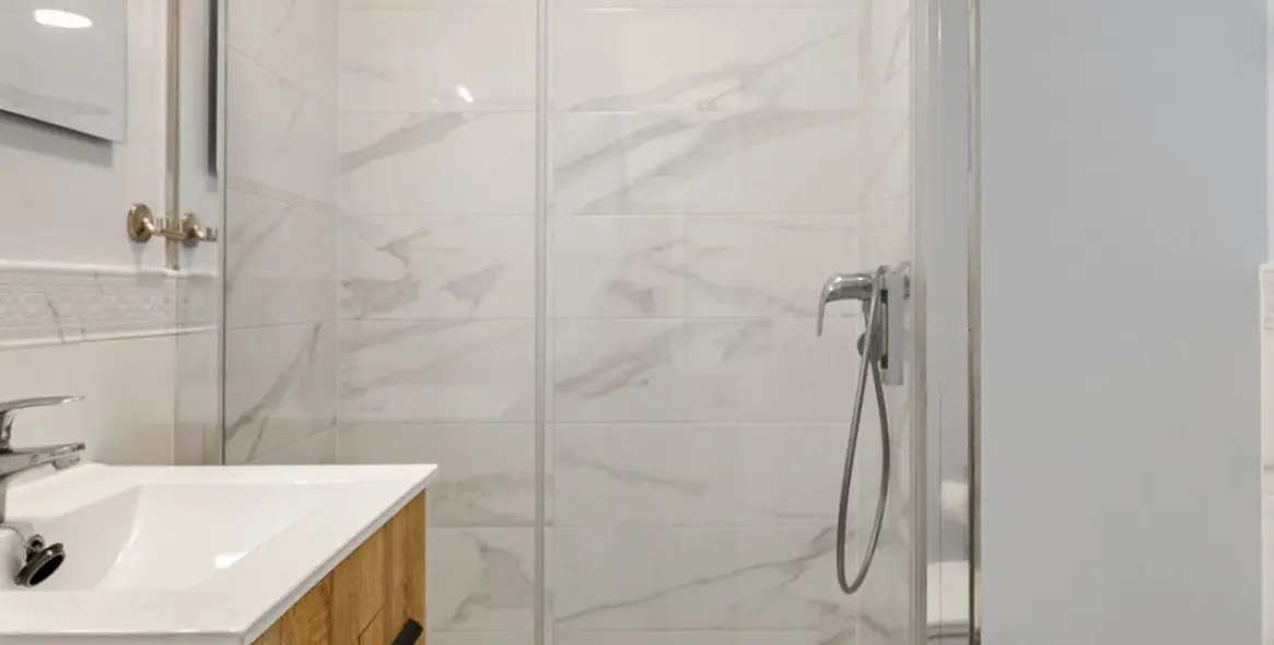 Продажа апарт-отеля в Estepona 16