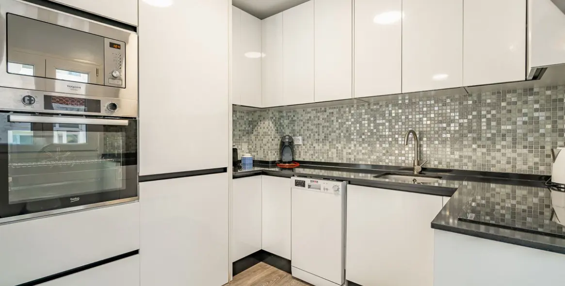 Продажа апарт-отеля в Estepona 48