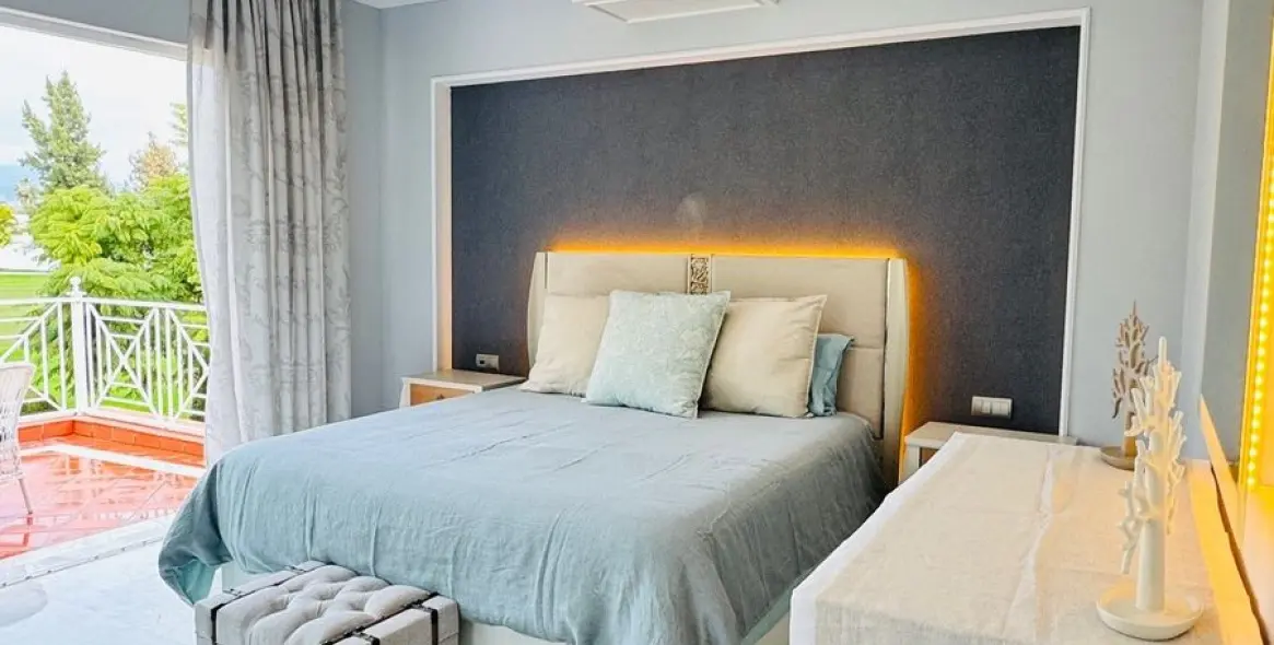 Продажа  отдельно стоящей виллы в Guadalmina Alta 5