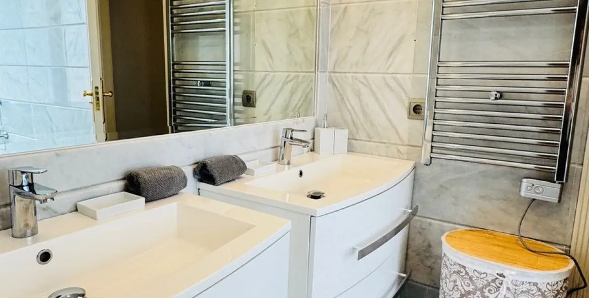 Продажа  отдельно стоящей виллы в Guadalmina Alta 9