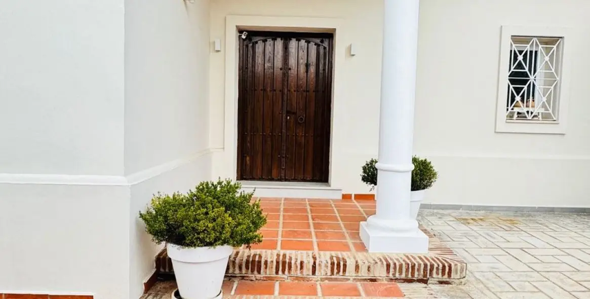 Venta de villa independiente en Guadalmina Alta 20