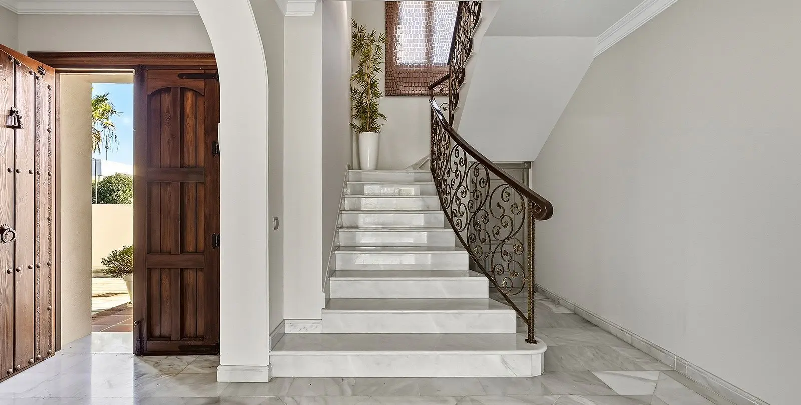 Venta de villa independiente en Guadalmina Alta 9