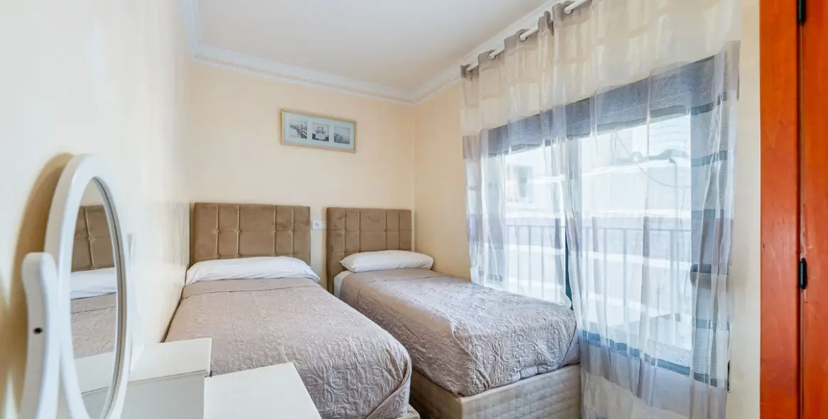 Sale of hotel in Torremolinos 2