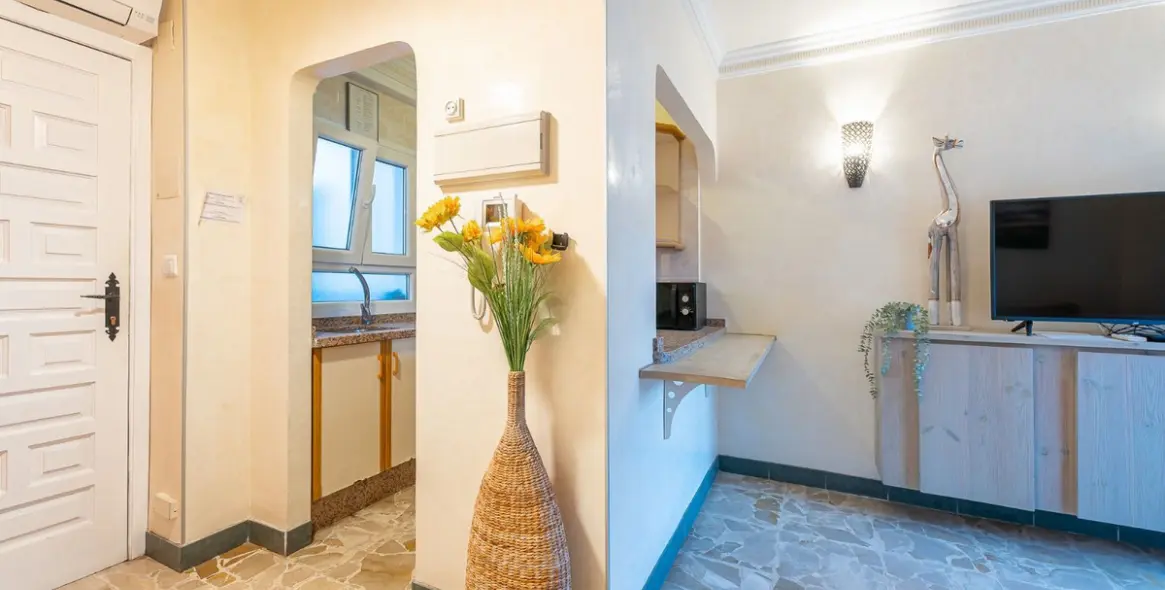 Sale of hotel in Torremolinos 13