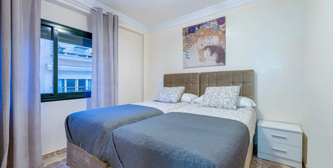 Sale of hotel in Torremolinos 16