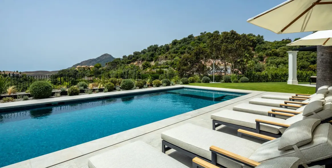 Продажа  отдельно стоящей виллы в Benahavís 30