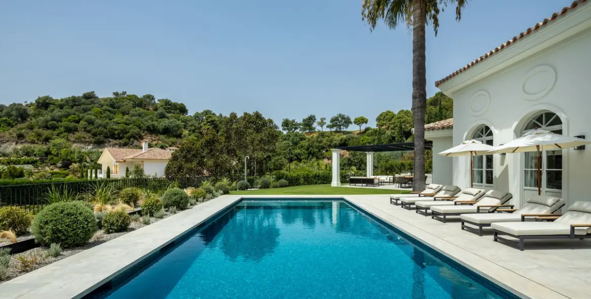 Продажа  отдельно стоящей виллы в Benahavís 31