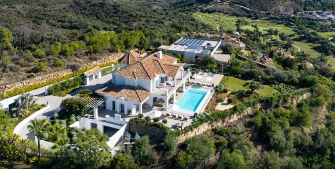Sale of detached villa in Marbella 6