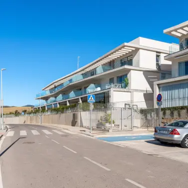 Long-term rent of penthouse duplex in Estepona