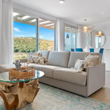 Long-term rent of penthouse duplex in Estepona