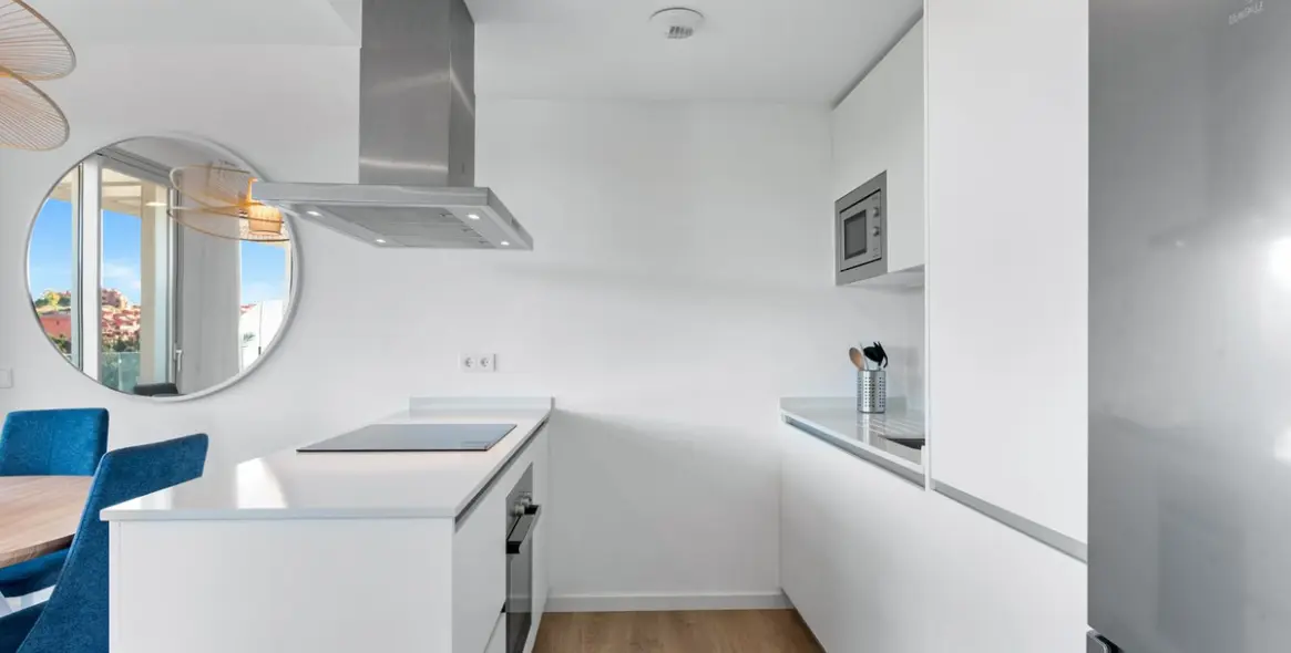 Long-term rent of penthouse duplex in Estepona 3