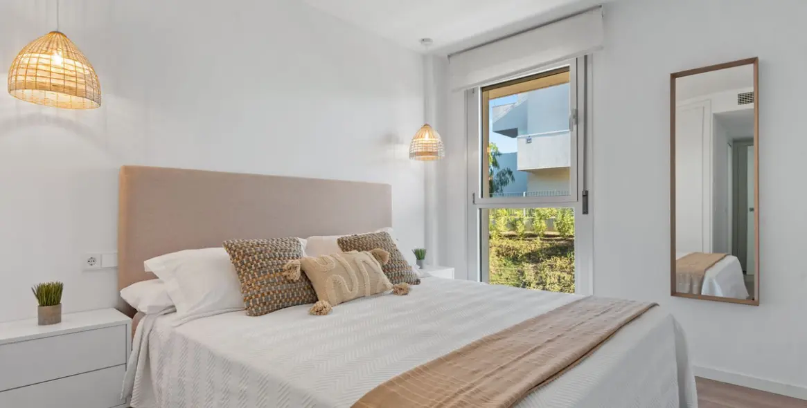 Long-term rent of penthouse duplex in Estepona 4