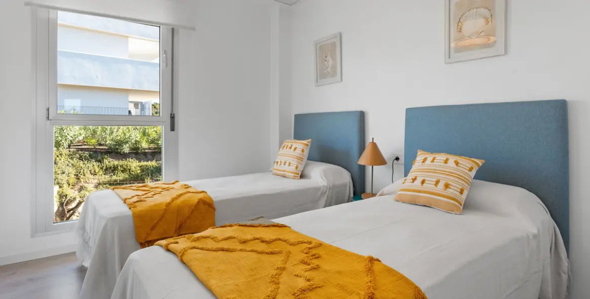 Long-term rent of penthouse duplex in Estepona 5