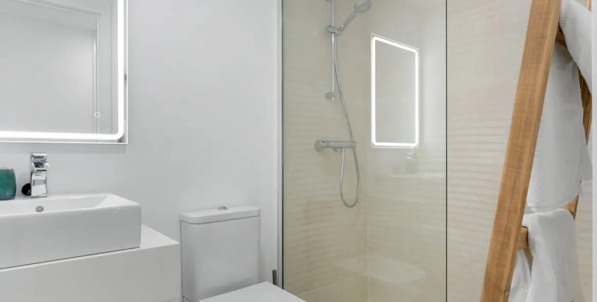 Long-term rent of penthouse duplex in Estepona 7