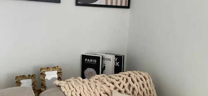 Sale of middle floor apartment in Aloha 3