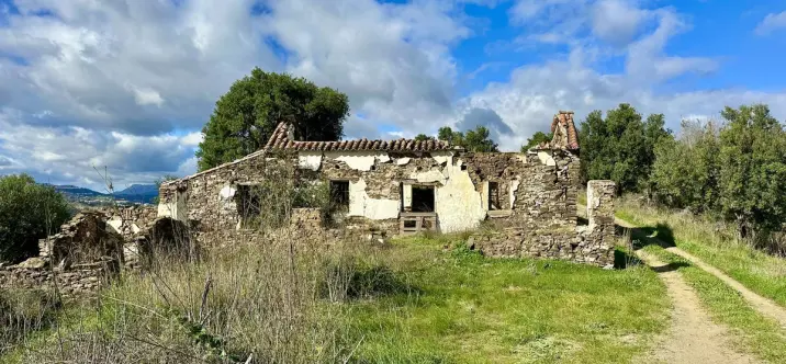 Продажа  жилого участка в La Cala 0