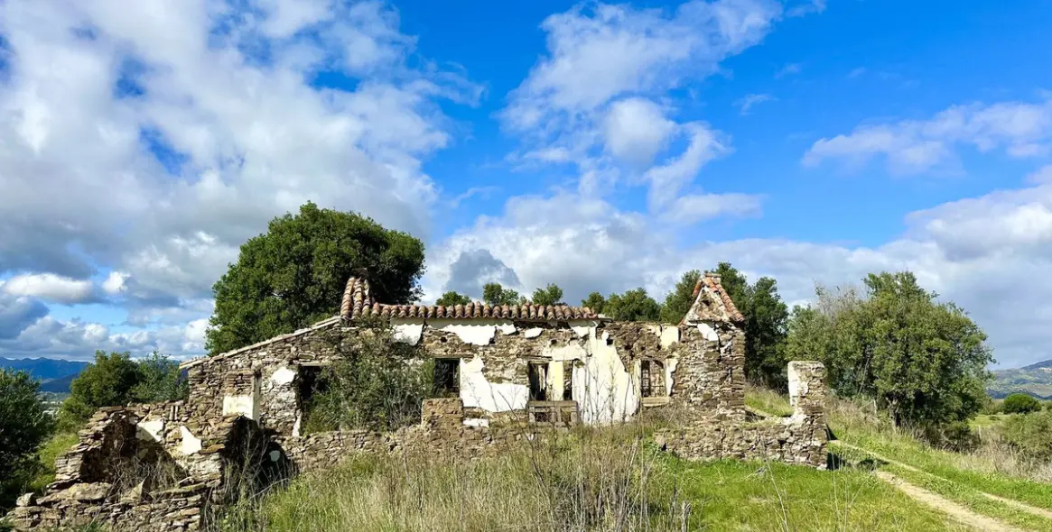 Продажа  жилого участка в La Cala 3