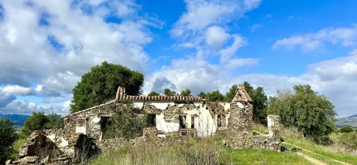 Продажа  жилого участка в La Cala 2