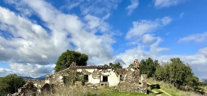 Продажа  жилого участка в La Cala 4