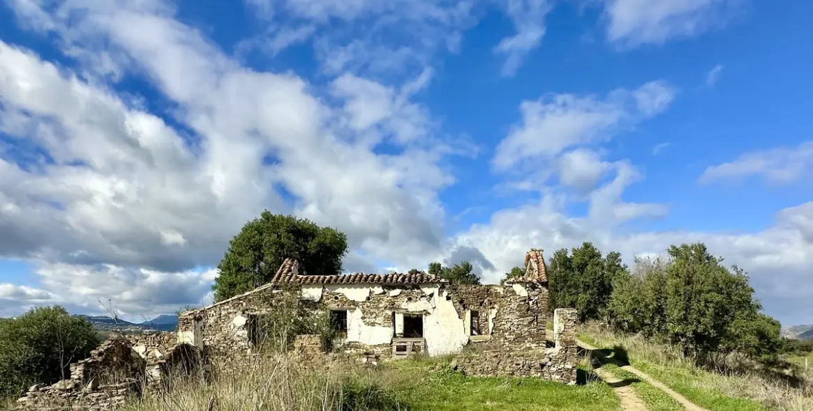 Продажа  жилого участка в La Cala 14