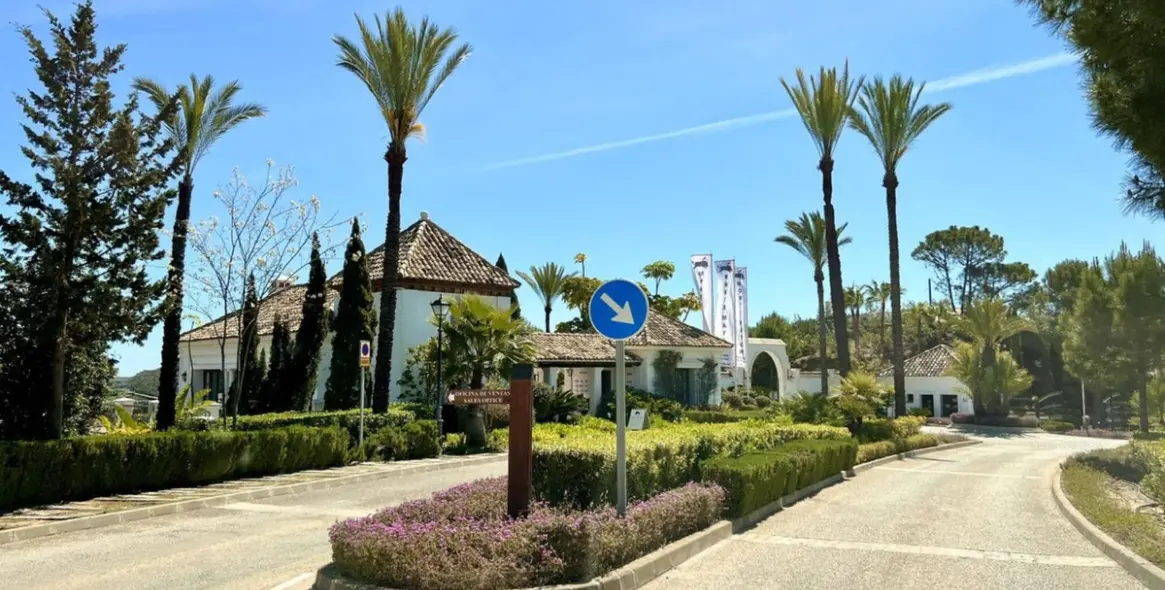 Продажа  жилого участка в Benahavís 7