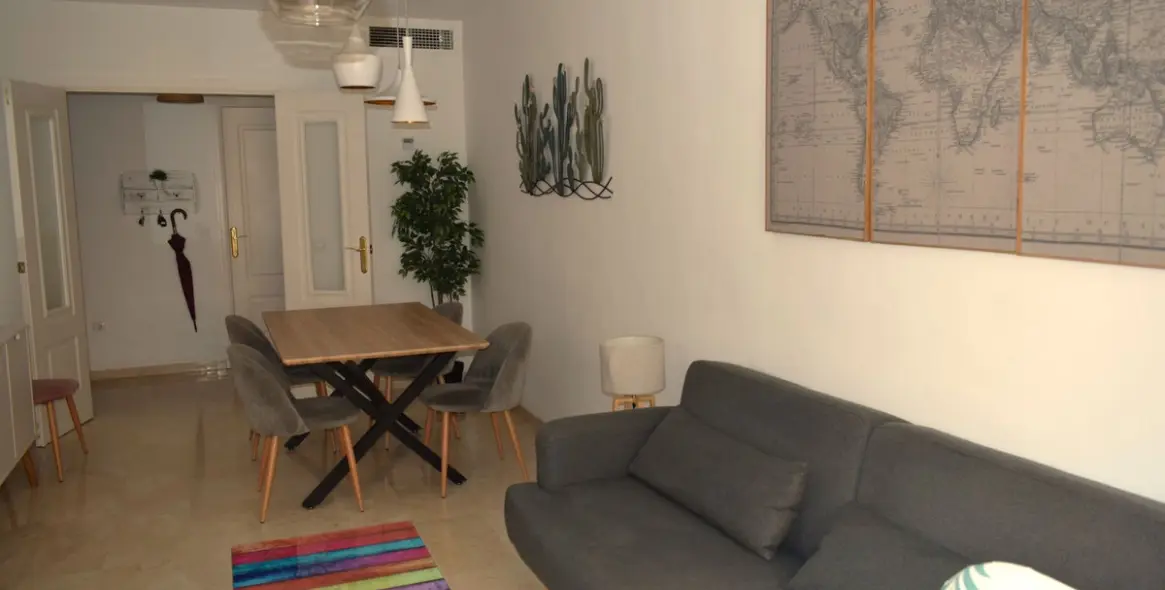 Продажа апартаментов на среднем этаже в Málaga Centro 7