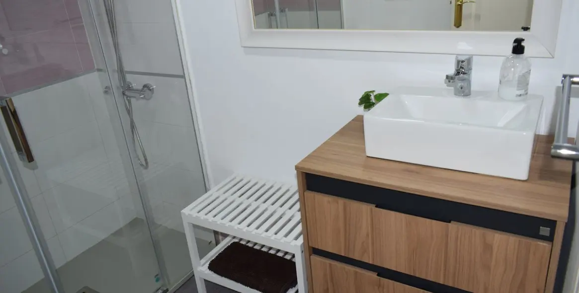 Продажа апартаментов на среднем этаже в Málaga Centro 17