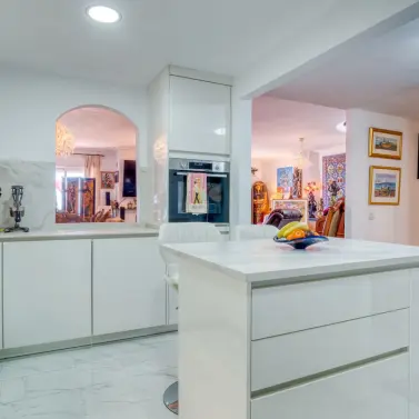 Sale of penthouse duplex in La Duquesa