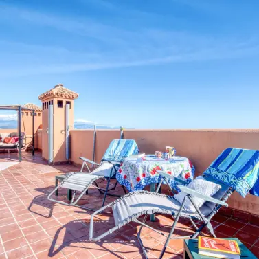 Sale of penthouse duplex in La Duquesa