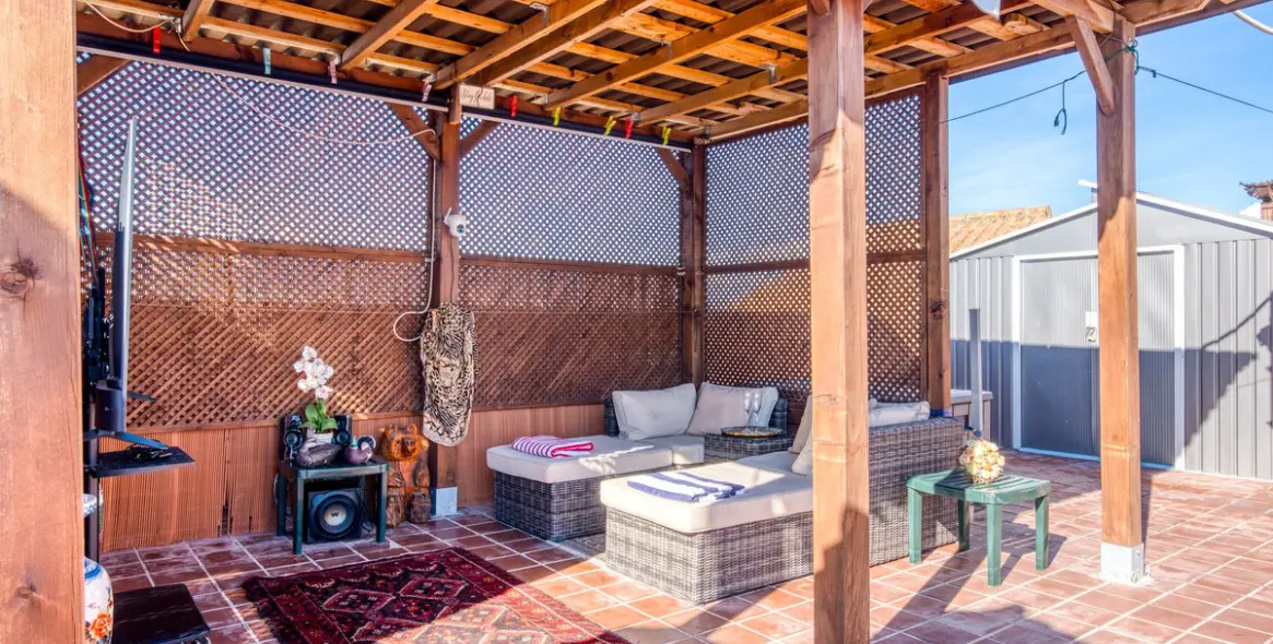 Sale of penthouse duplex in La Duquesa 7