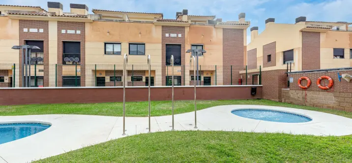 Продажа таунхауса в Churriana 2