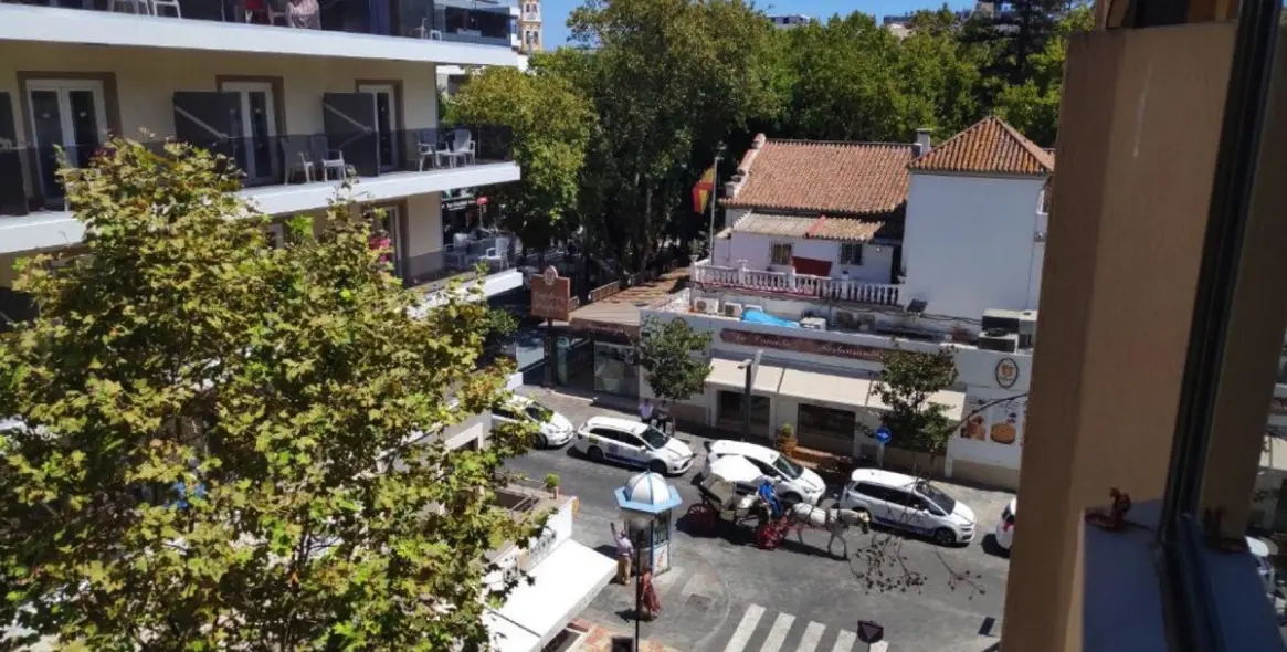 Продажа апартаментов на среднем этаже в Marbella 2