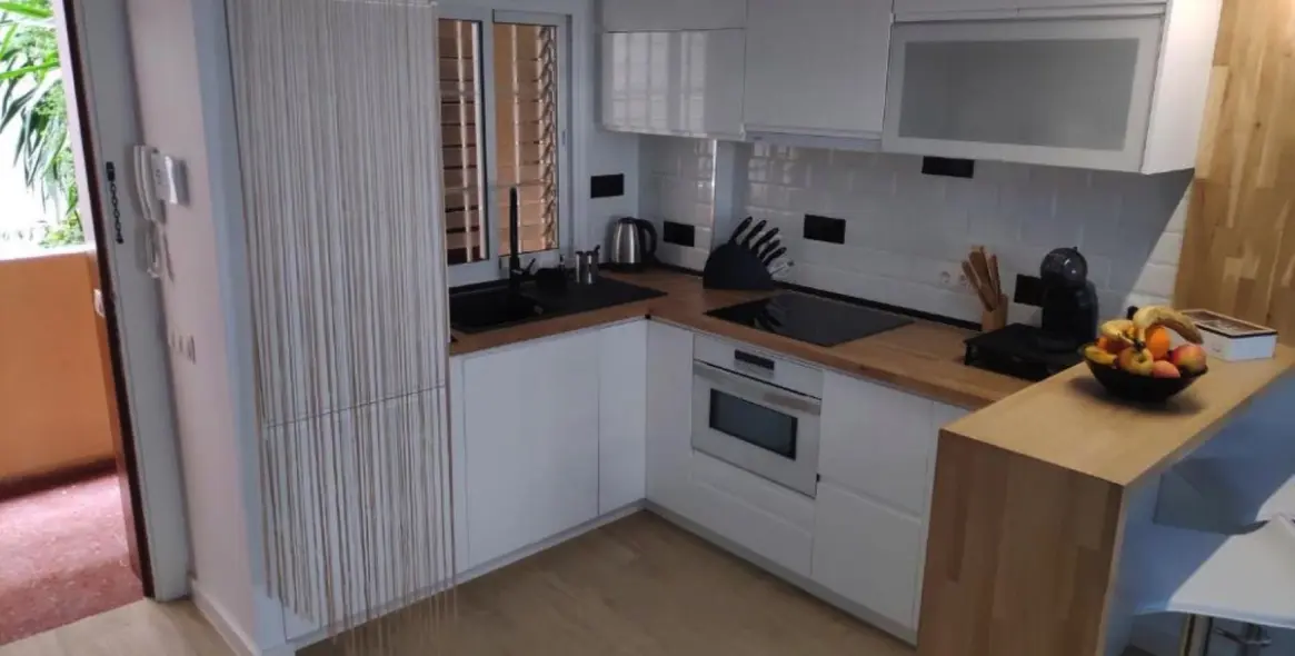 Продажа апартаментов на среднем этаже в Marbella 3