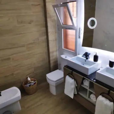 Продажа апартаментов на среднем этаже в Marbella