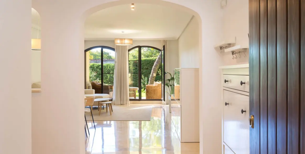 Sale of ground floor apartment in Los Arqueros 1