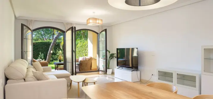 Sale of ground floor apartment in Los Arqueros 1