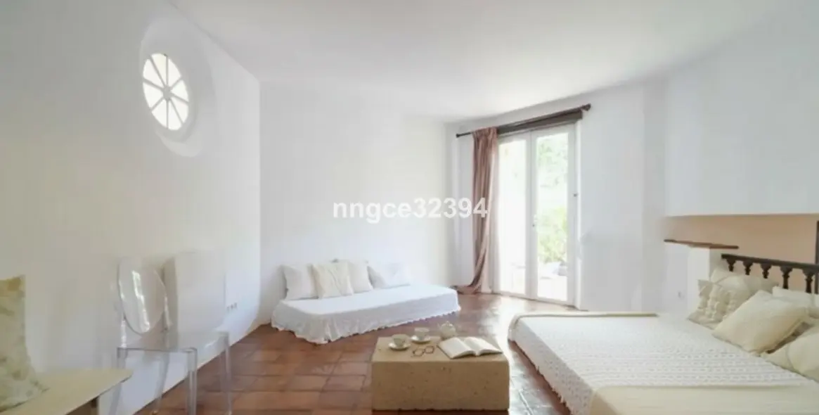 Продажа дома на две семьи в Benahavís 7